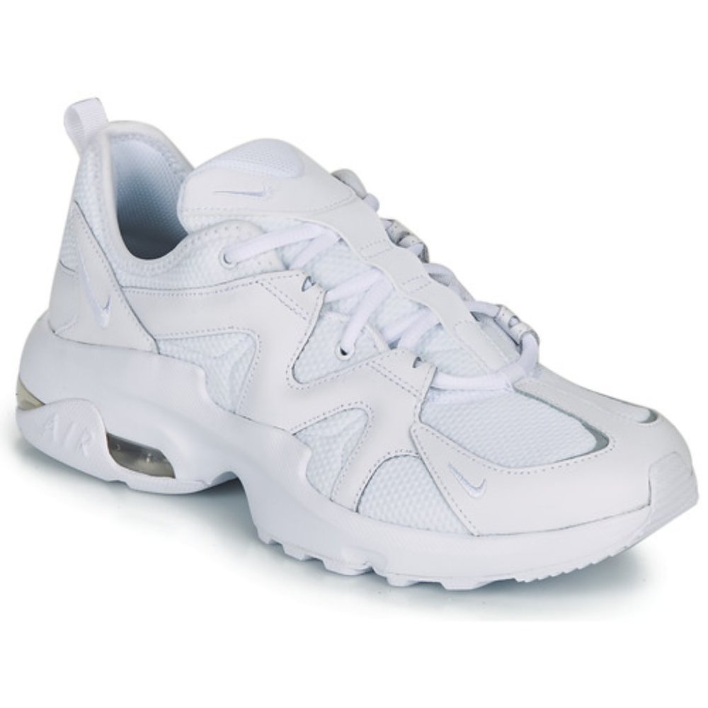 WMNS NIKE AIR MAX GRAVITON White